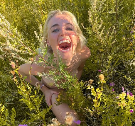 vildings pornstar naked archive