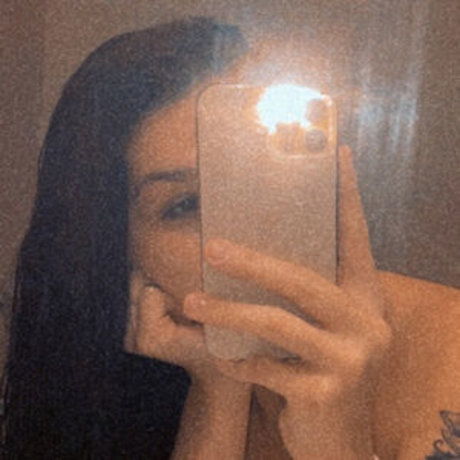 BabyNaomi nude model archive