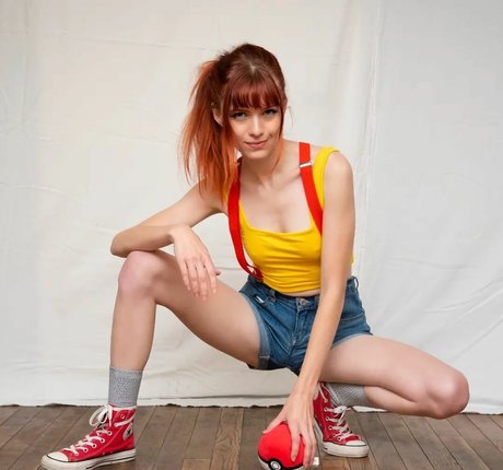 MoonLadyTay nice actress pictures