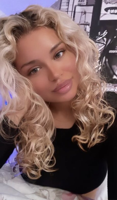 Ana Dilber pornstar image