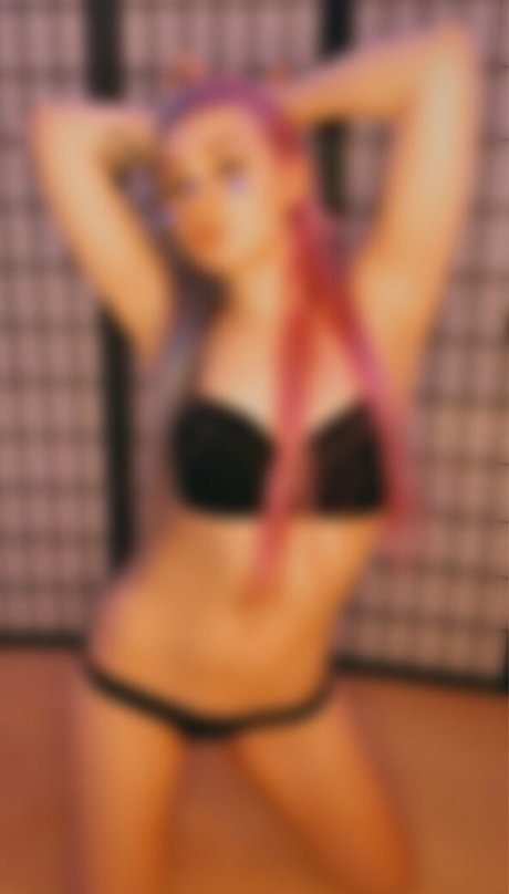 hannibanani star nudes pics