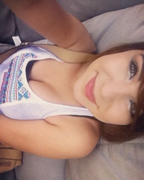 Latina Beauties nice model picture