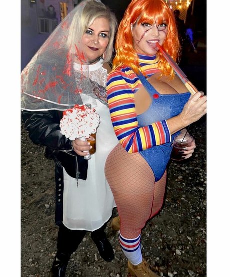 Barbie Howell beautiful model archive