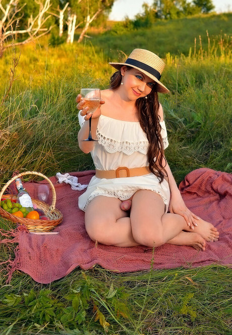 shemalekaterina porn model pic