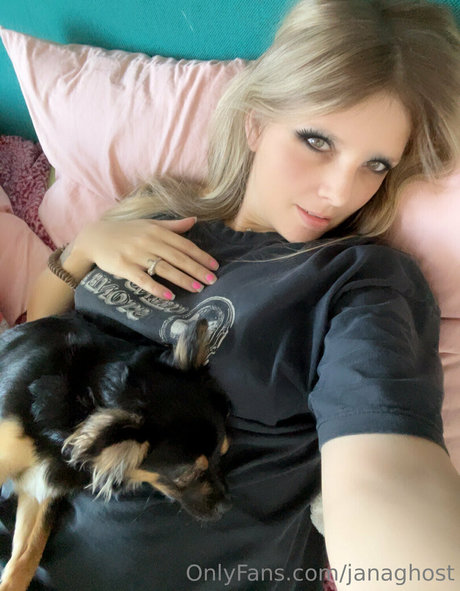 janaghost beautiful model archive