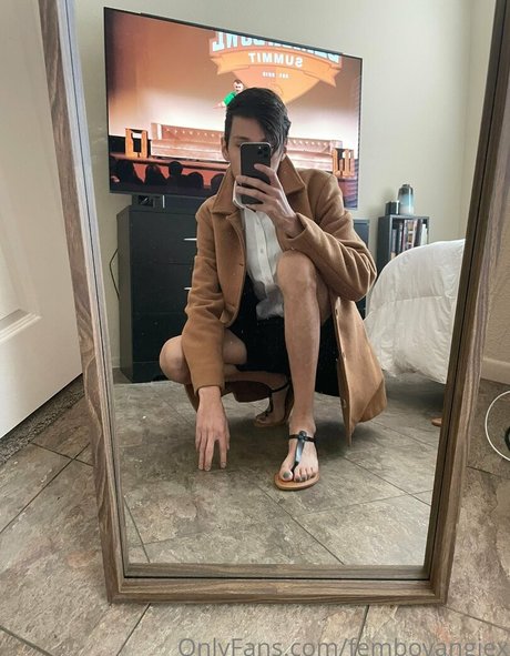 curvy milf onlyfans naked picture