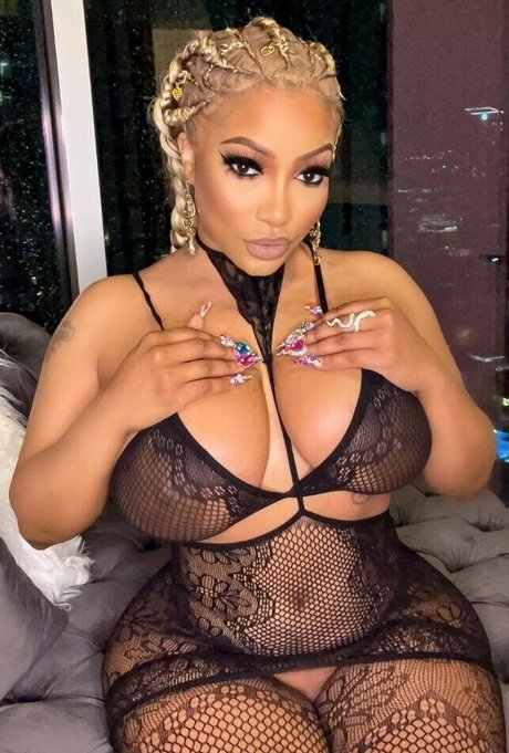 Irene The Dream pornstar hot photos