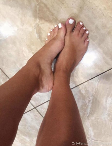 mr nomad erotic actress picture