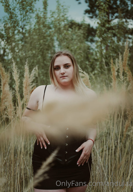 andulaa top actress images