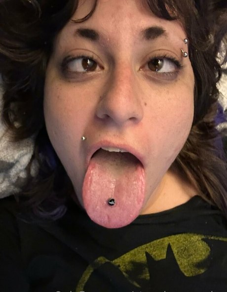 strawberryscales naked pornstar img