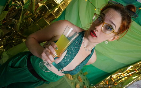 Britt Rachelle free star pictures