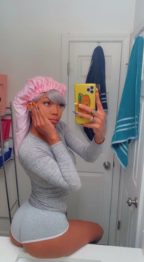 spoiledbrincess star naked pictures