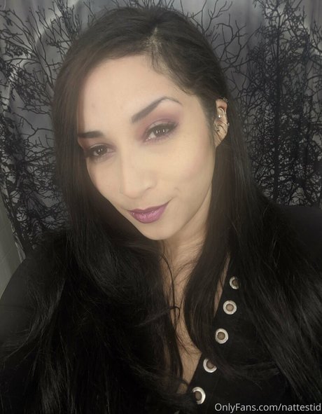 nattestid model hd gallery