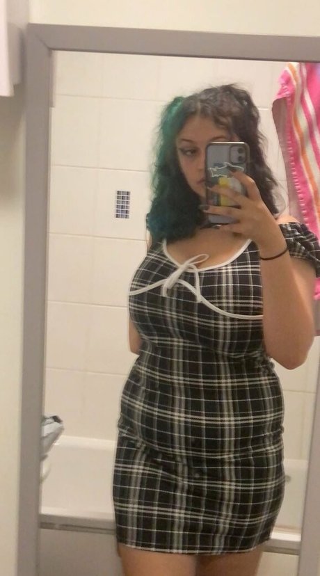 recognize beautiful pornstar pics