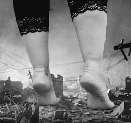 giantess lady pretty pornstar pictures