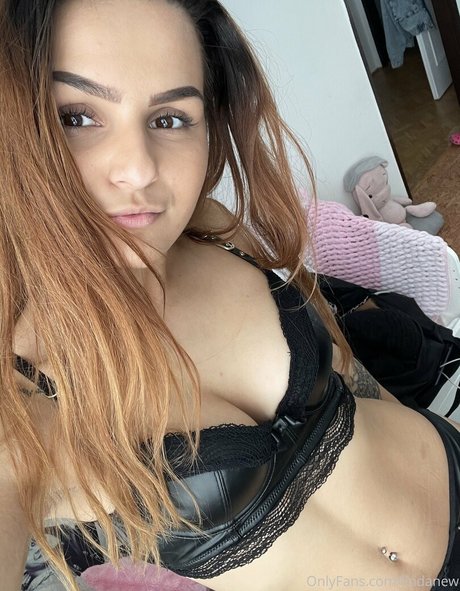 blonde strip onlyfans hd pic