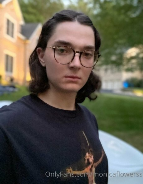 monicaflowerss xxx actress pic