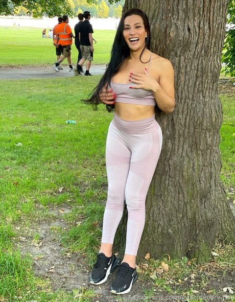 gsexysimbol top pornstar pics