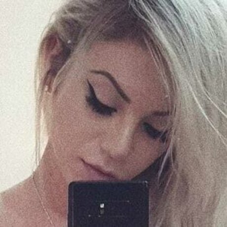 Debora Drumond xxx model pic