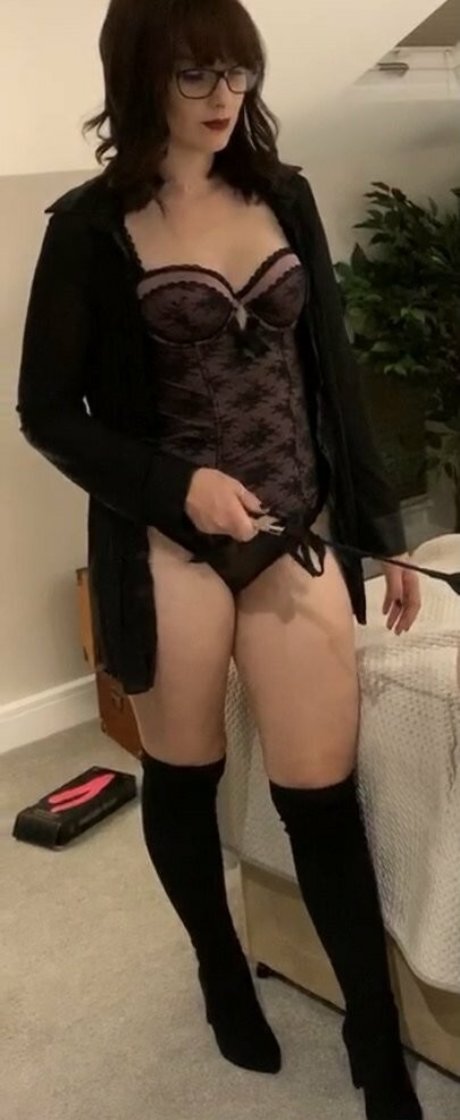 mooreerinxxx star nice pics