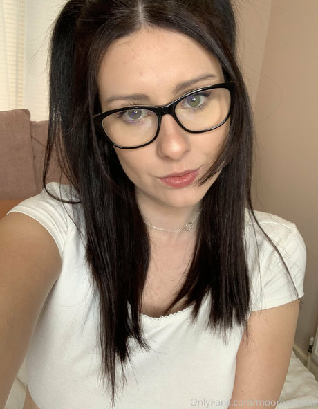 mooreerinxxx star pretty photo