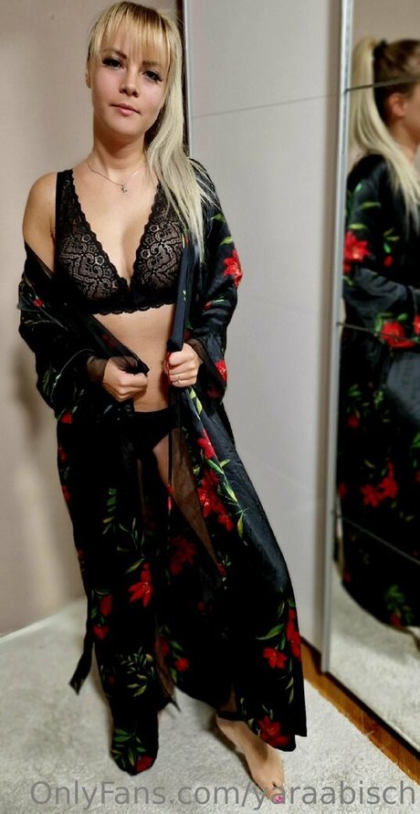 yaraabisch model sex image