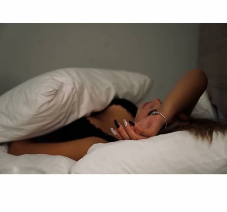 Dale08gc pornstar pretty img