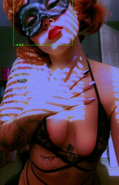 itsmepenny 96 model top photo