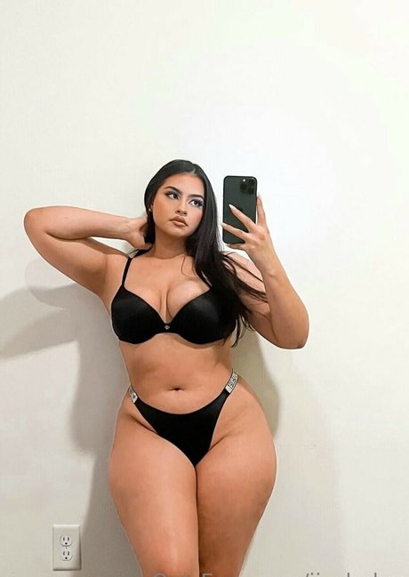 _isabelxx pornstar adult picture