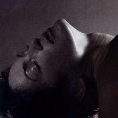 Mariska Hargitay erotic star photo