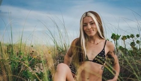 Knightly Rose nice star picture