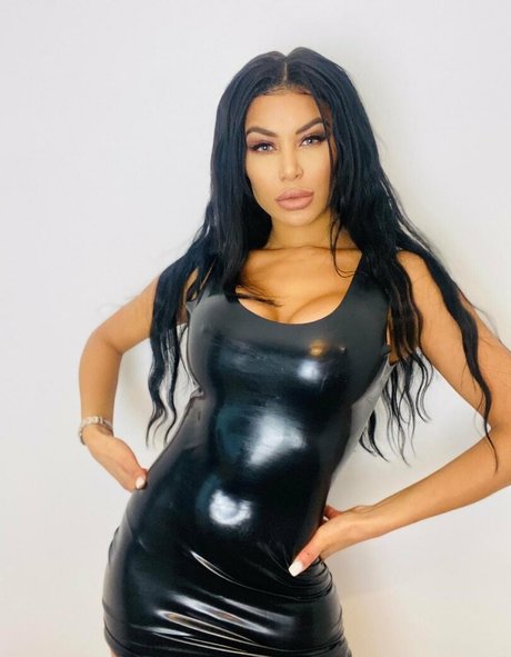 lesbian fuck onlyfans hot sex images