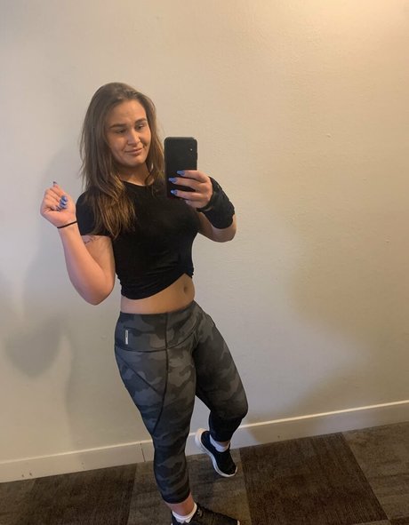 trophygirlfriendk pretty star images