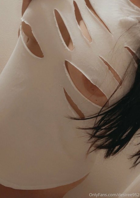 desiree952 model nude picture