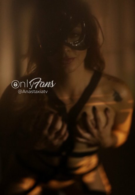 anastaxialynnofficial erotic star pictures