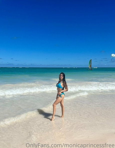 monicaprincessfree naked actress galleries