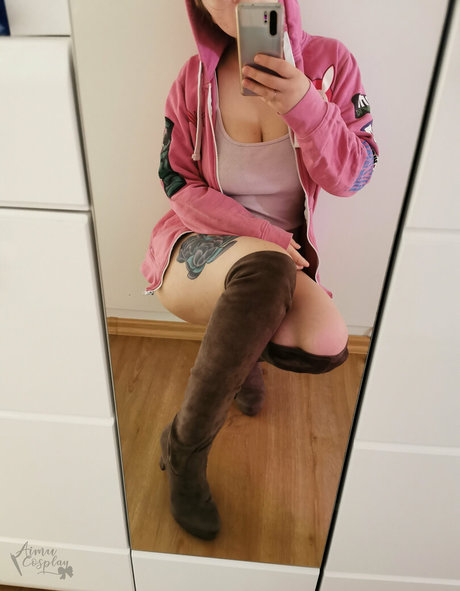 aimufreelia pretty actress image