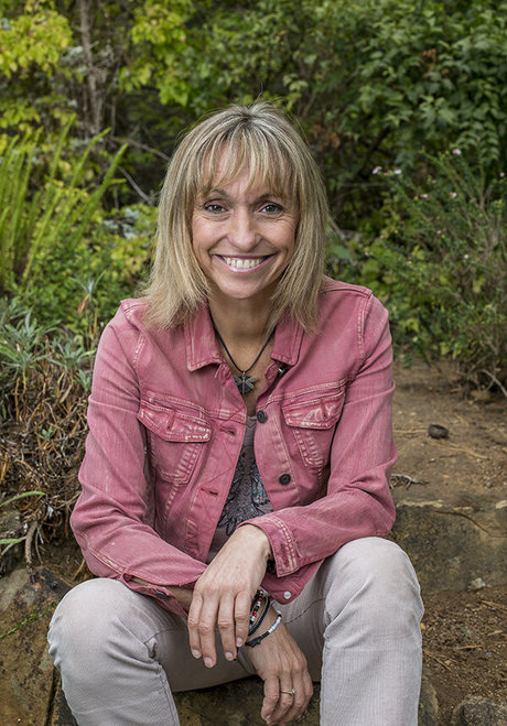 Michaela Strachan star beautiful picture