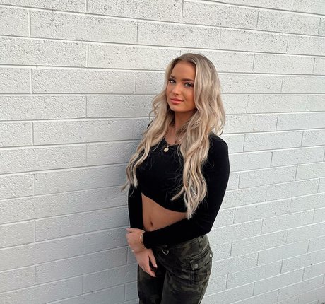 Chloe H free star pictures