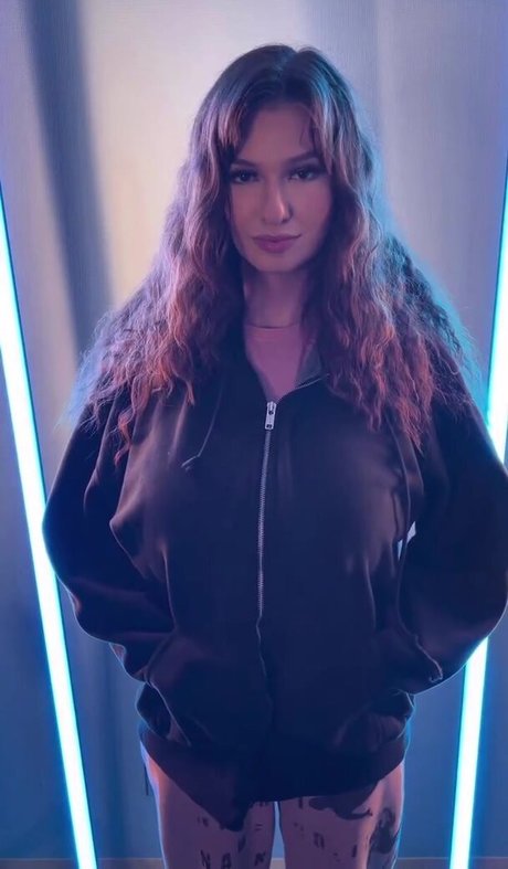 Estallia hd star pics