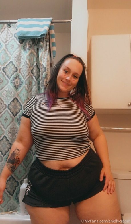 shellycream top actress photo