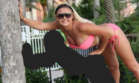 actress onlyfans hot naked galleries