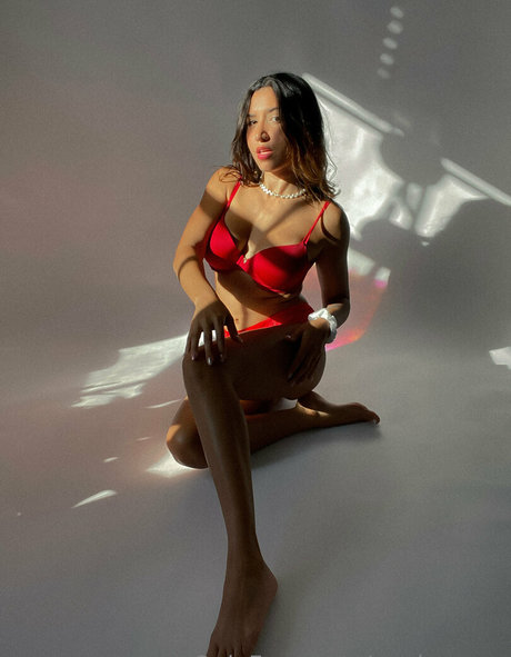 paolamoon hot star photo