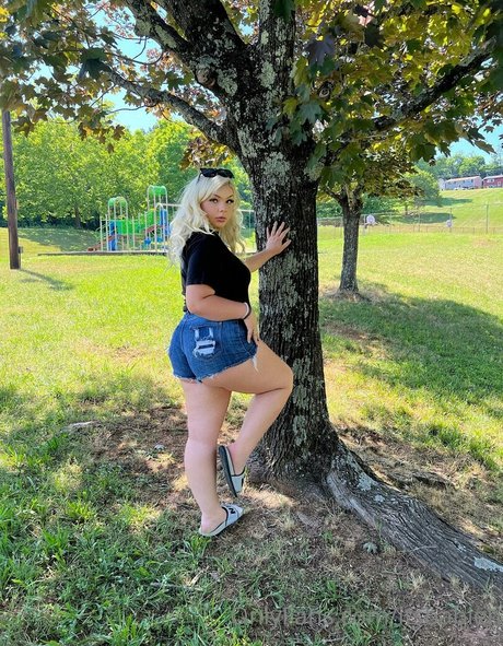 itsbabieh pornstar sexy photos