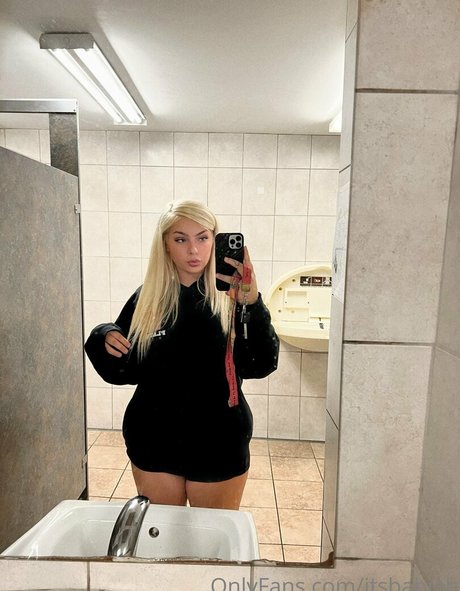 itsbabieh xxx model gallery