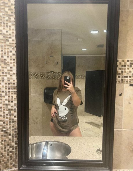 itsbabieh model pretty photos