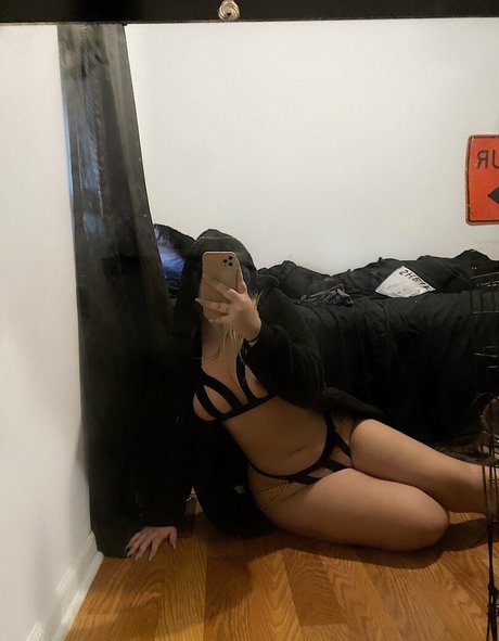 blonde muscle onlyfans hot sexy pic