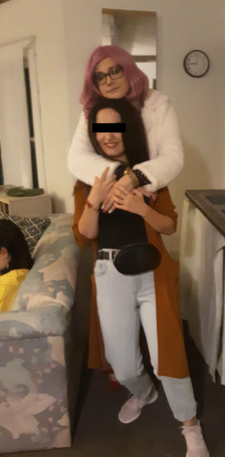 rileycross star hot img