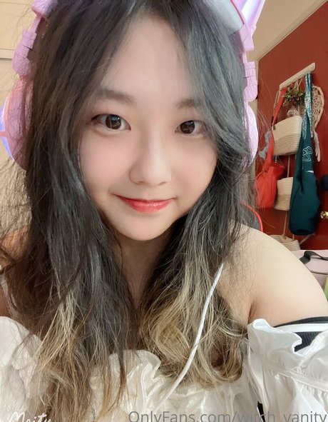 witch vanity free model gallery