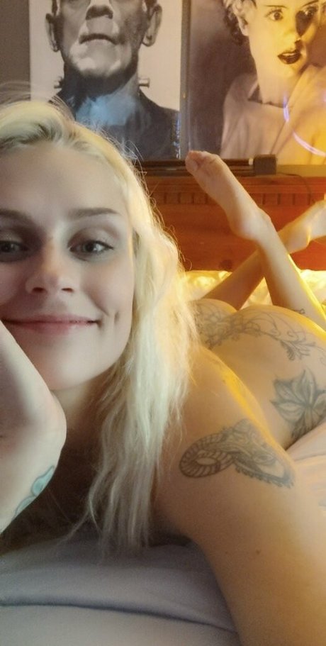 nude redhead onlyfans beautiful xxx picture